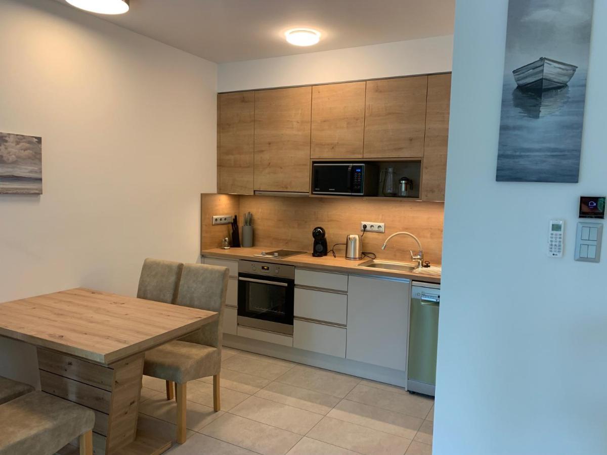 Fuzliget2- Skiff Apartment